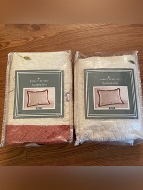 Pair Of Home Classics Kylie Pillow Shams Standard Cottage Core